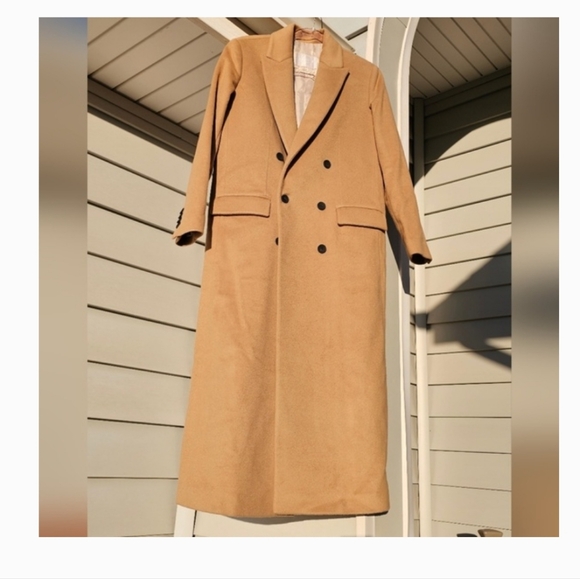 Annie P. Wool Italian Coat - Picture 6 of 9